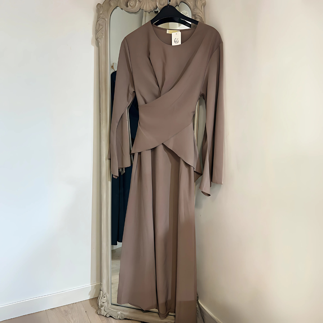 Abaya fluide à manches papillon